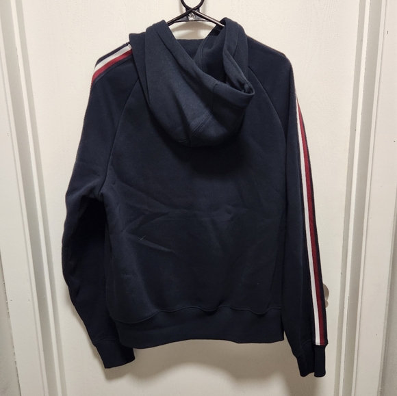 Tommy Hilfigee hoodie - Picture 2 of 3